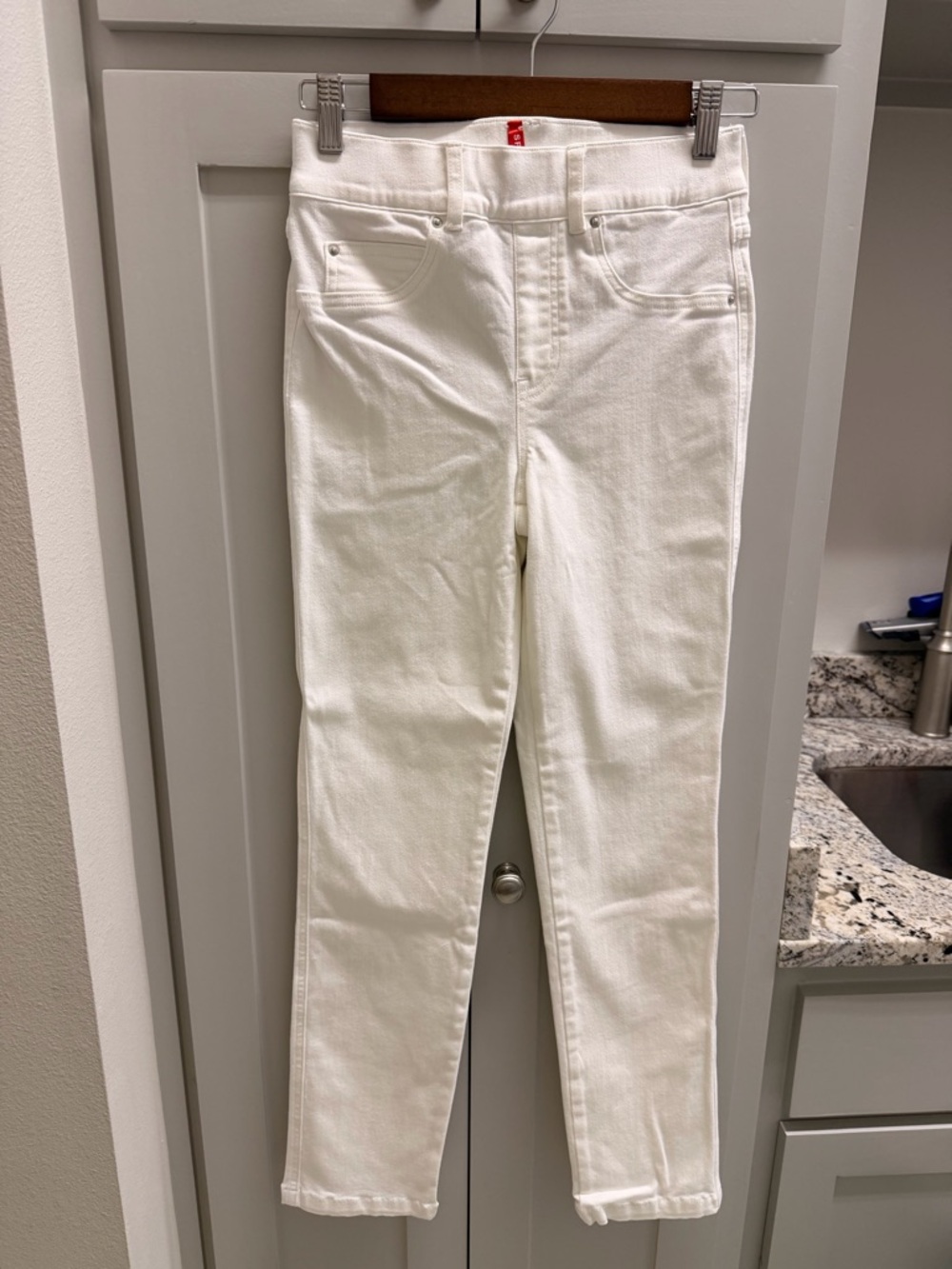 NWOT! SPANX White High-Waist Jeans with Red Tag